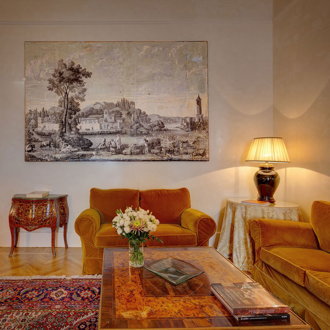 Junior Suite with Private Terrace on Via del Corso 9