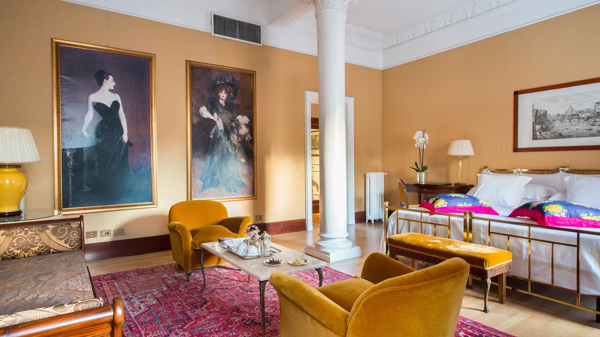 Junior Suite with a Unique View of Via del Corso