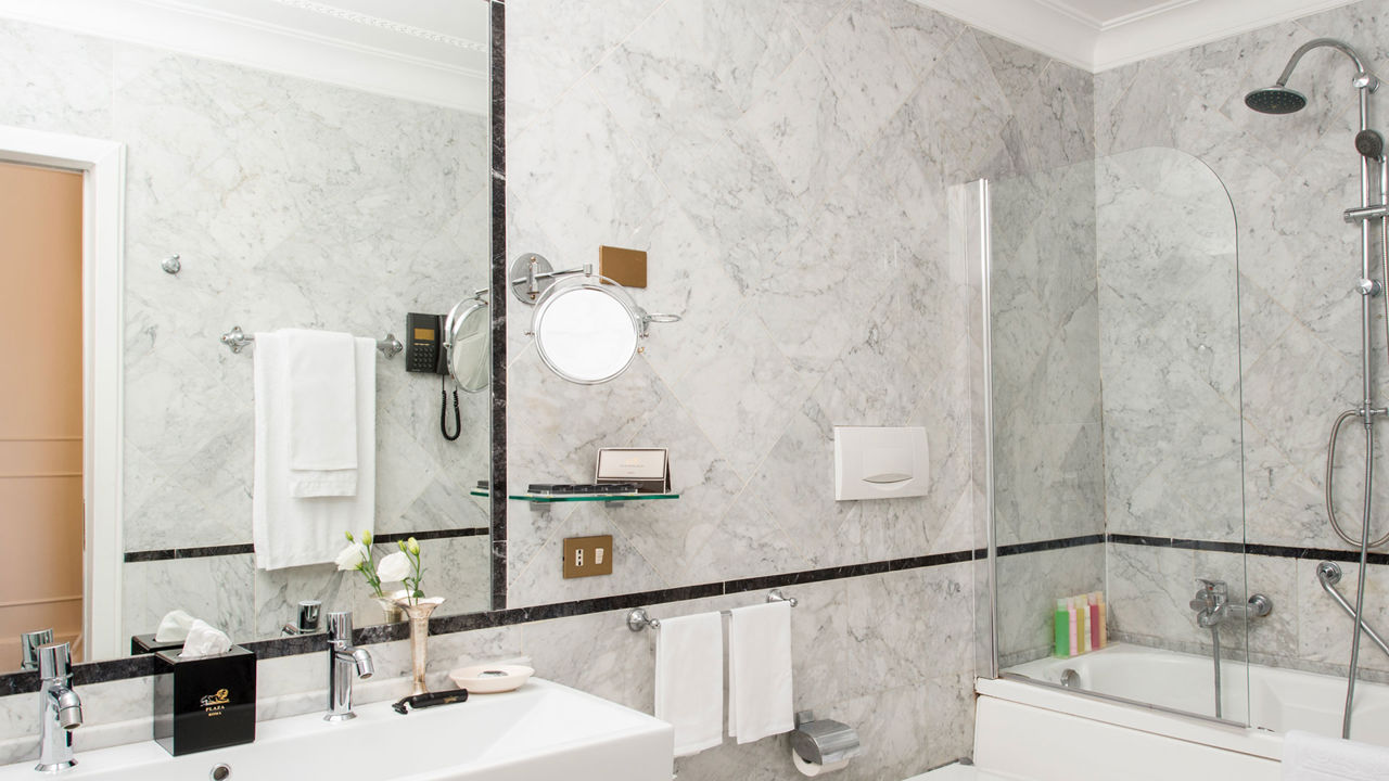 Luxury Italian Carrara Marble Bathrooms