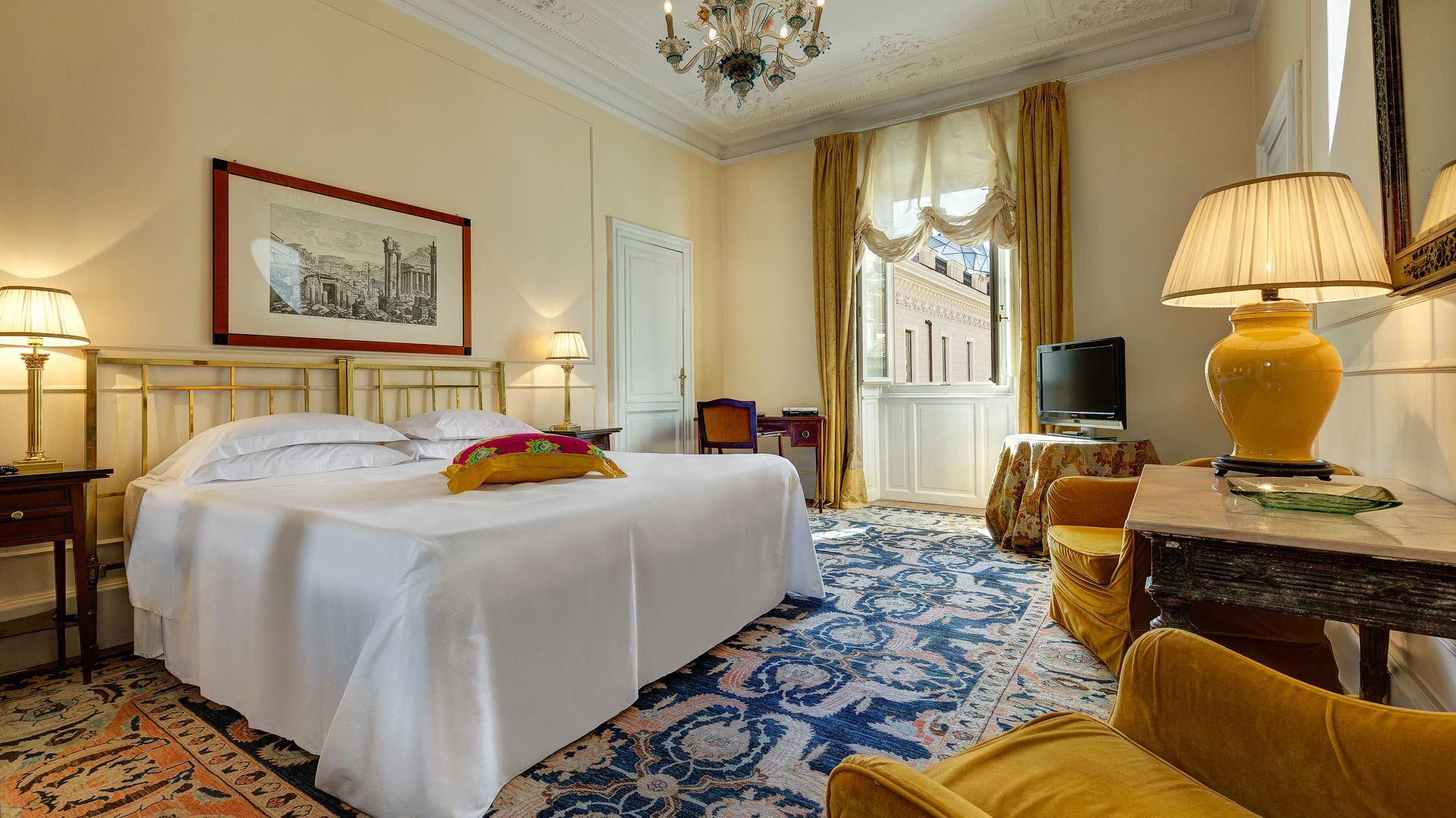 Superior Rooms with a view of Rome