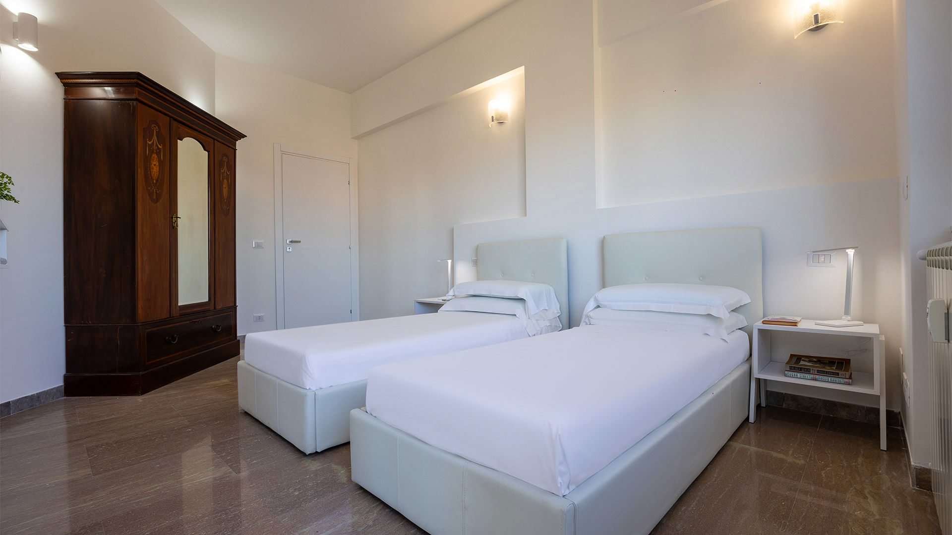 Sole Room 3