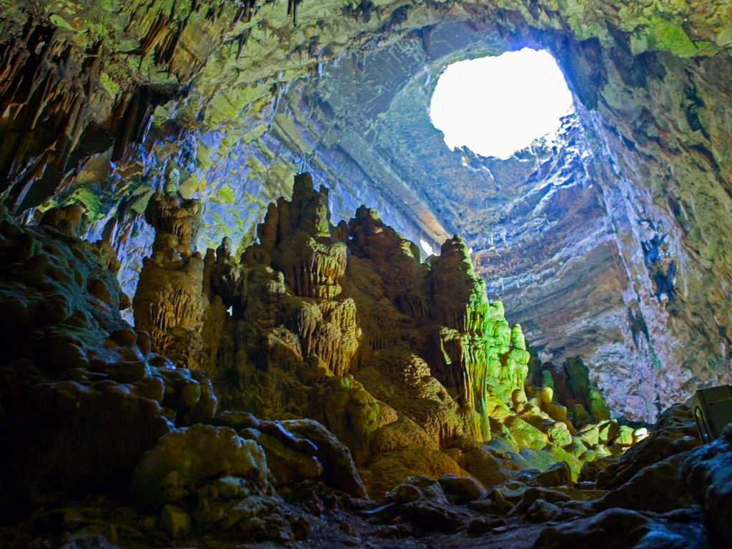 Places to Visit 17 Places to Visit 17