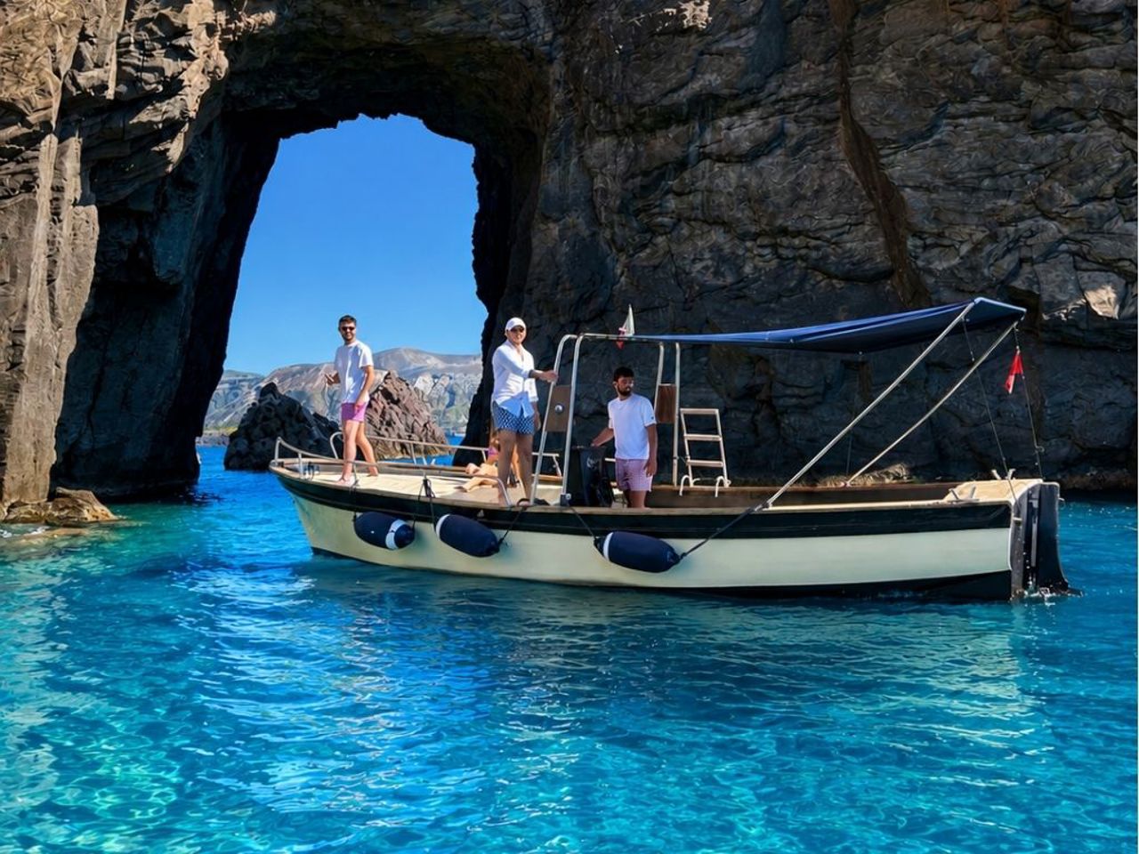 Tour di Lipari in barca 4