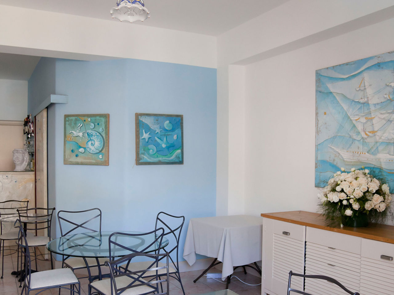 Gallery 12