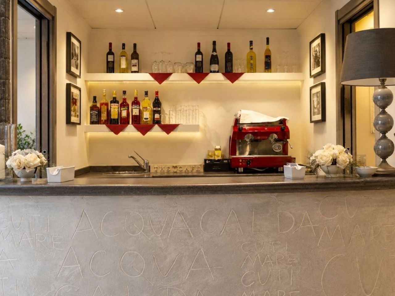Gallery 60