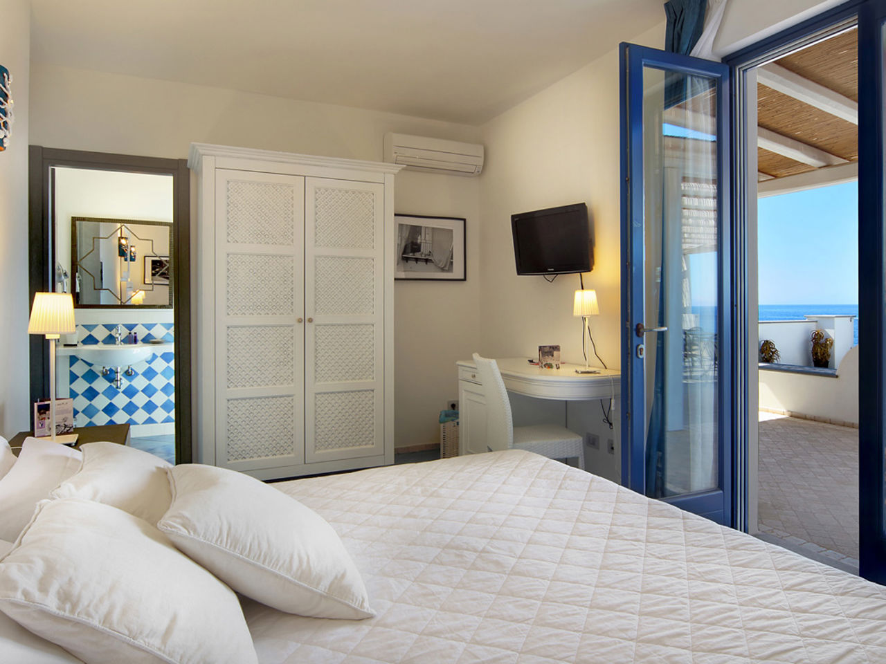 Superior room 12