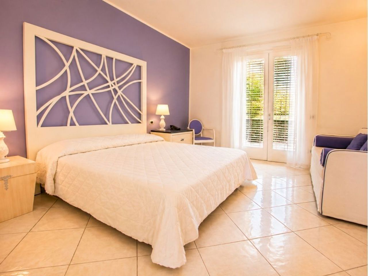 Rooms 9