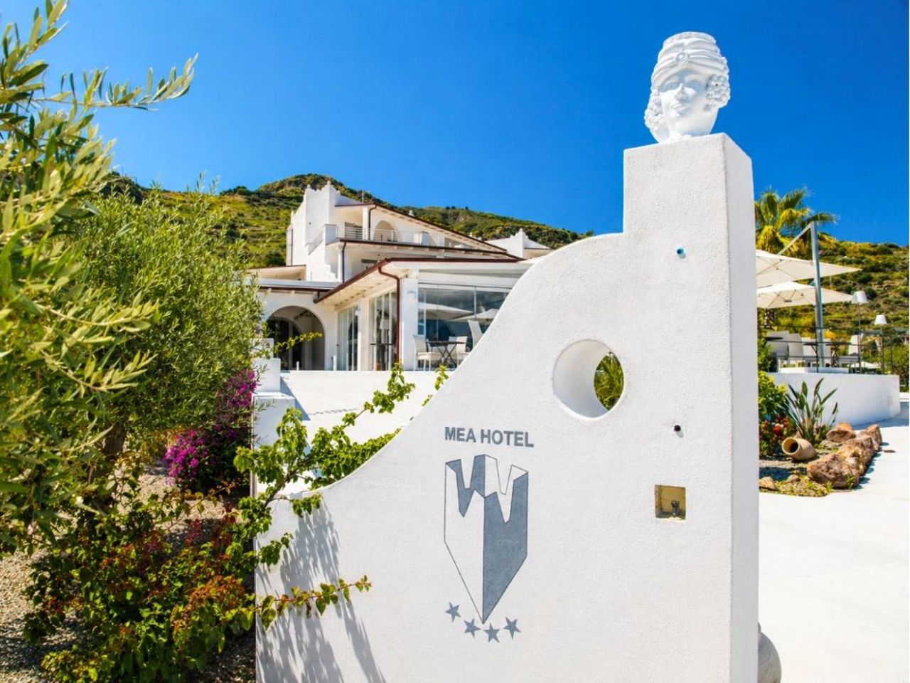 Hotel 11 Hotel 11