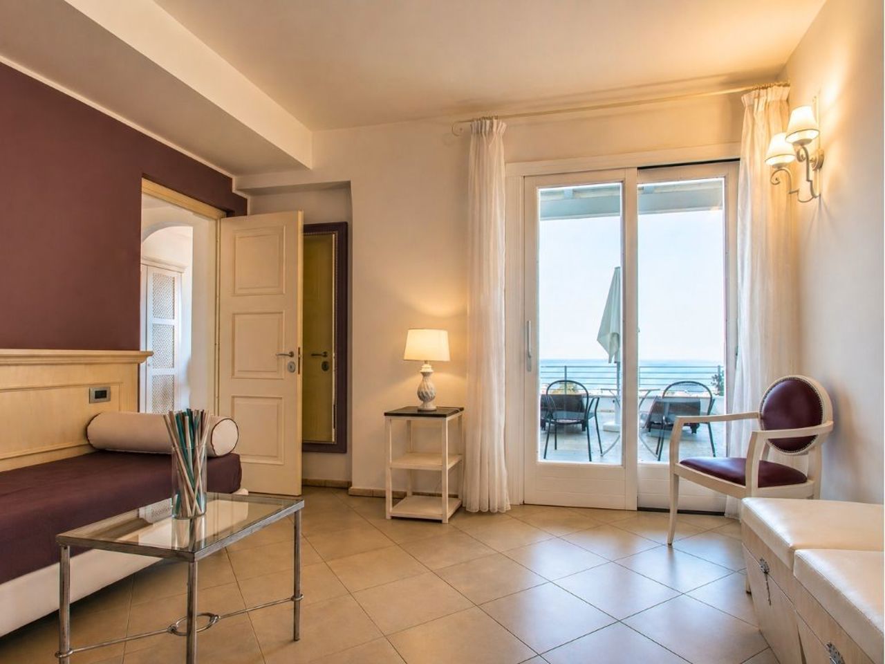 Suite 21