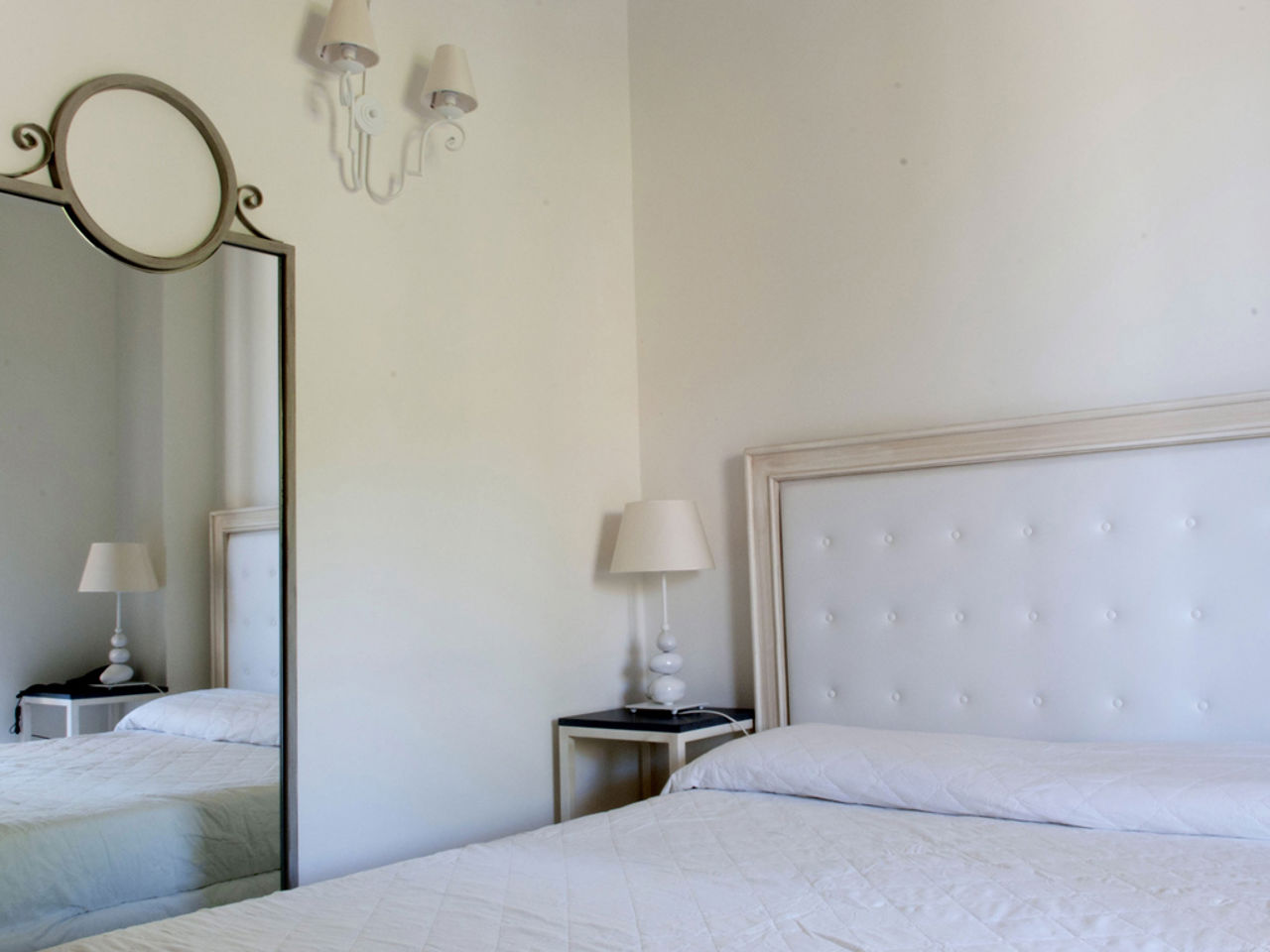 Camere 12