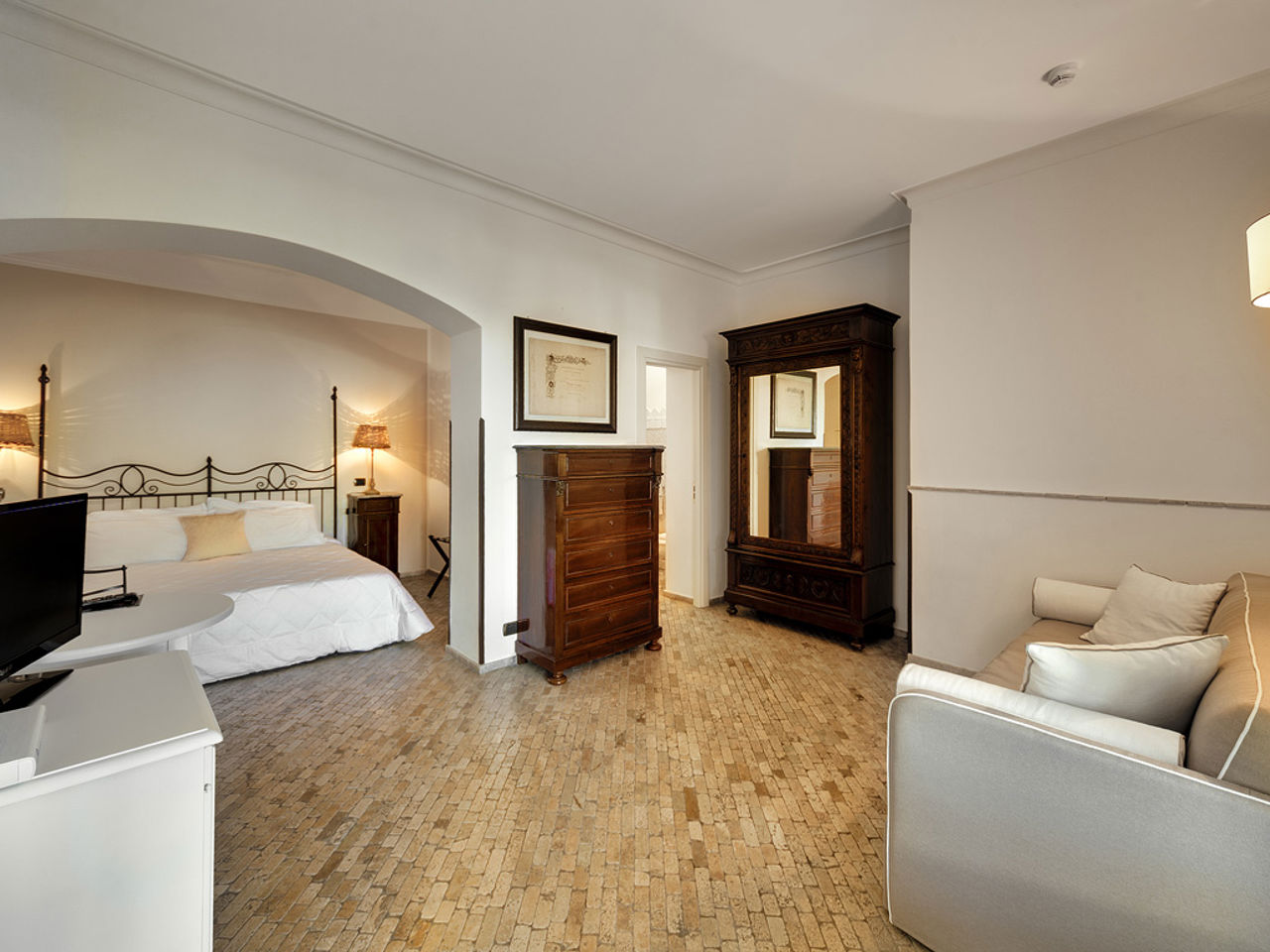 Junior Suite 15