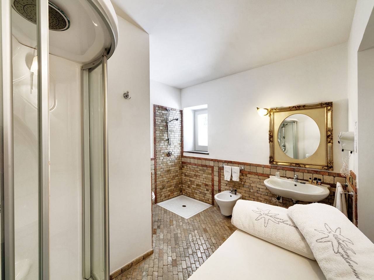 Junior Suite 22