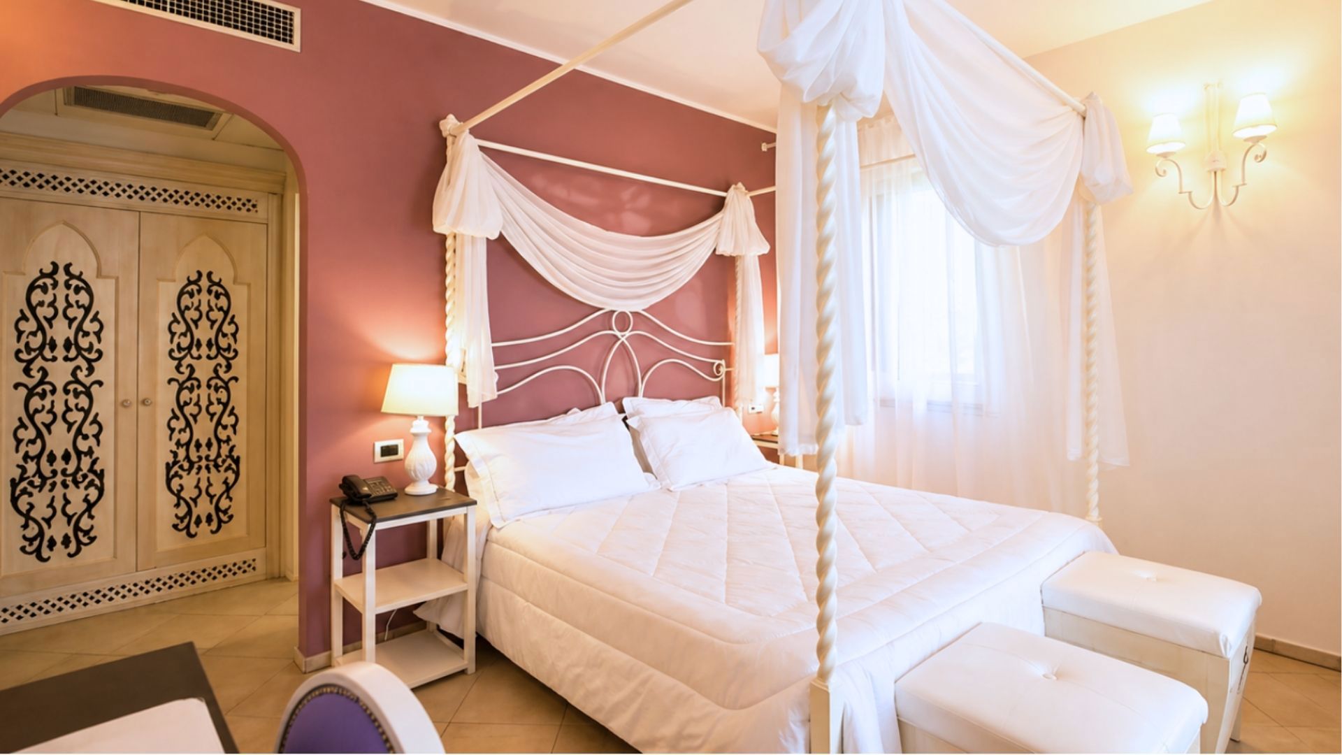 Rooms 9