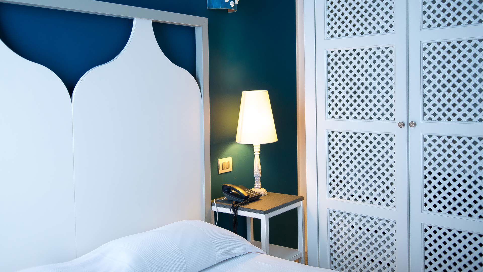 Small room 7