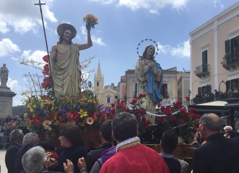 EASTER IN LIPARI 3