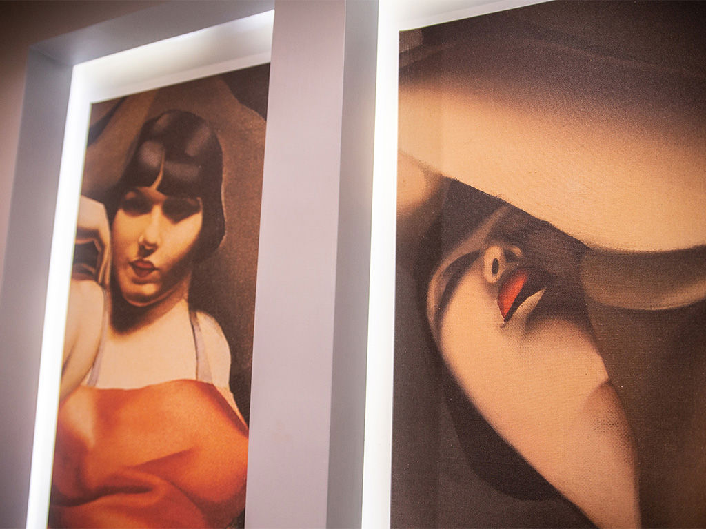 LUXURY ON THE RIVER 3