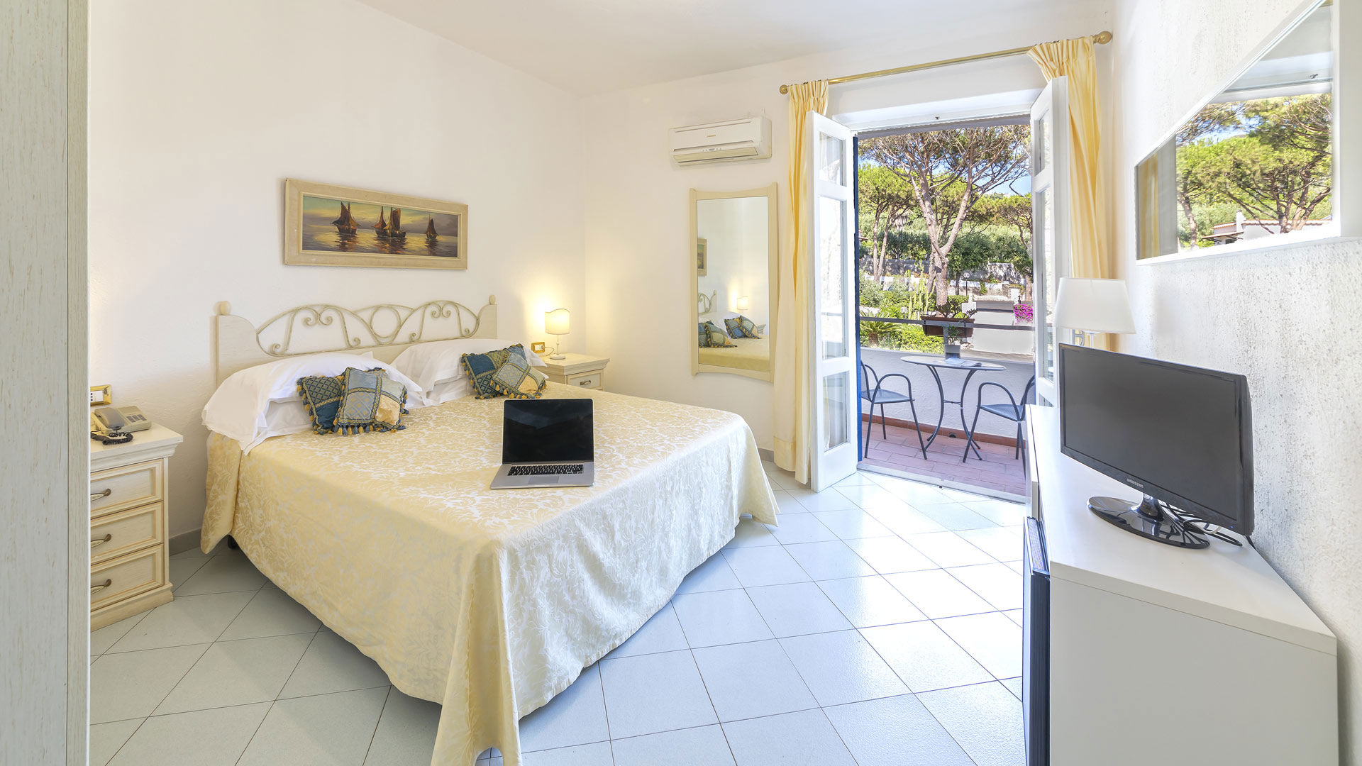 Camera Comfort vista mare laterale - 20 m² | Vista mare laterale | Balcone o terrazzo privato