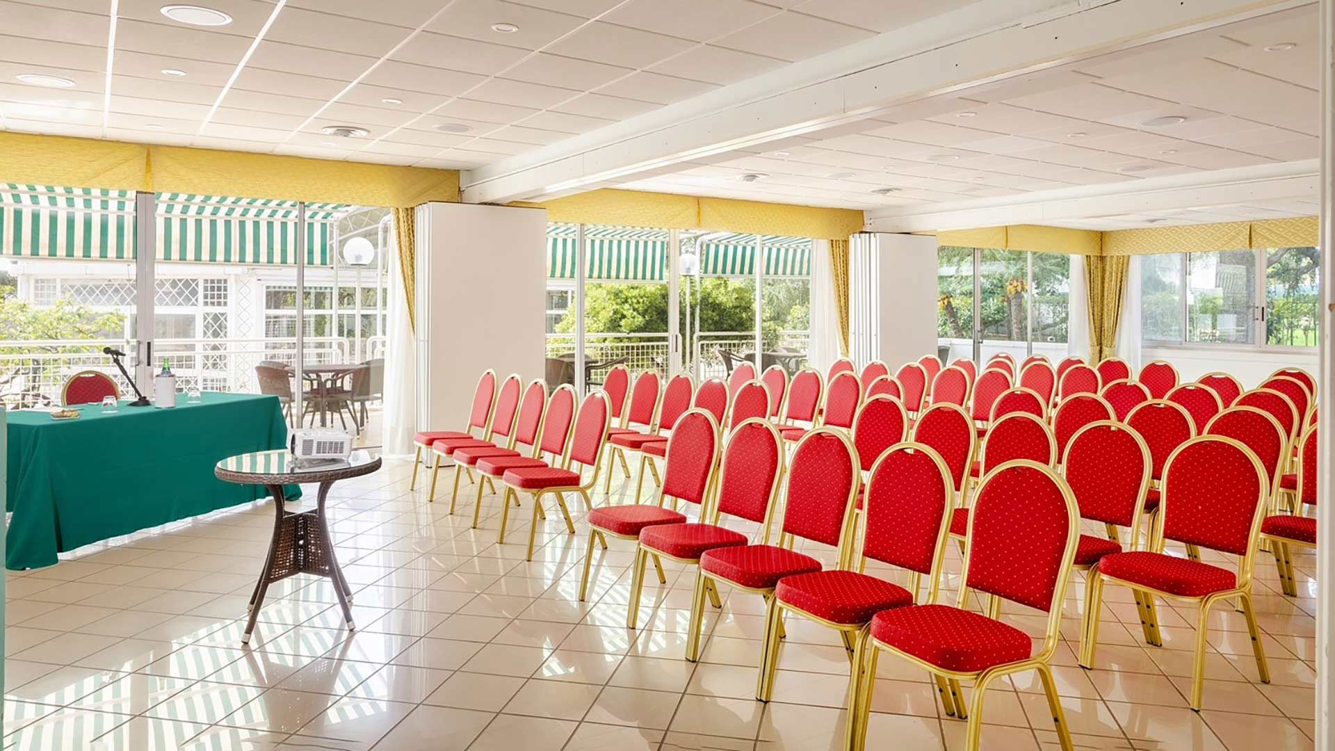 Конференц-залы 6