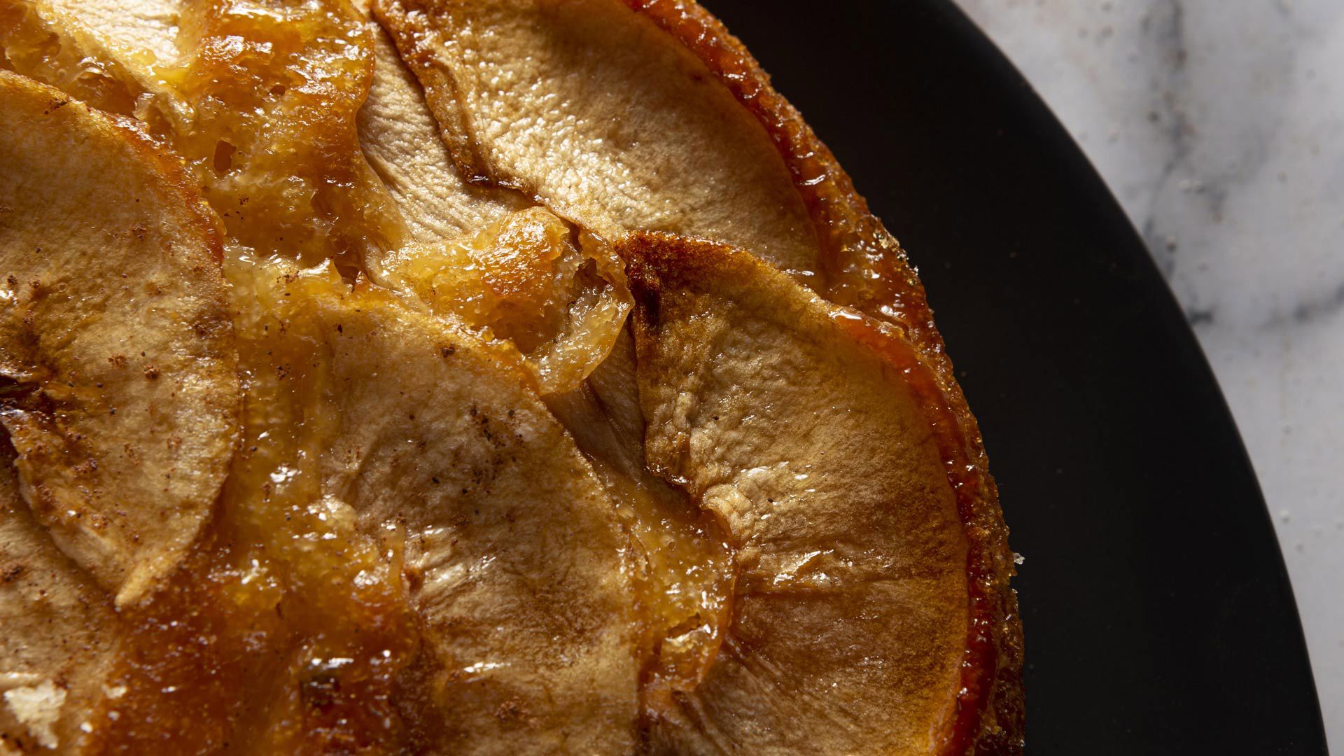 A tribute to Pâtisserie Française: the Tarte Tatin 363