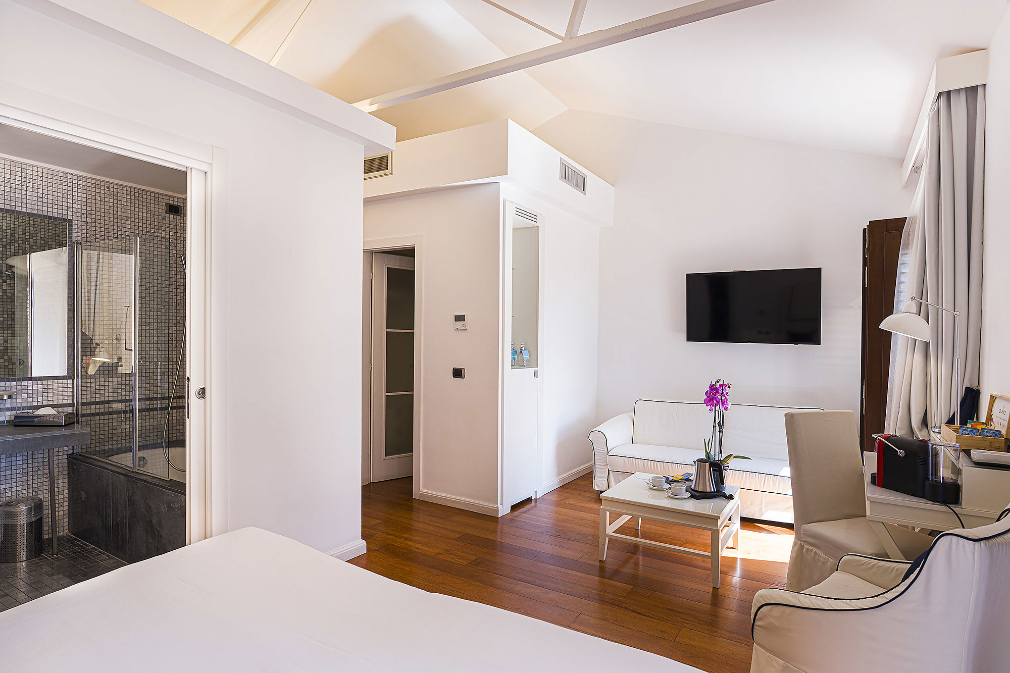 Sea View Suite 368