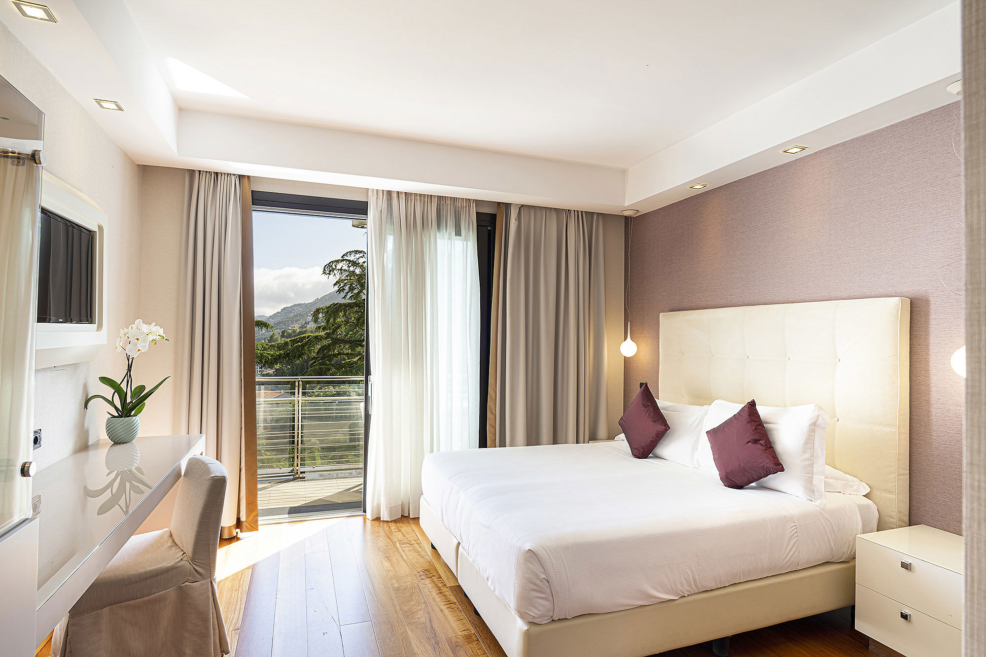 Hotel Info 363