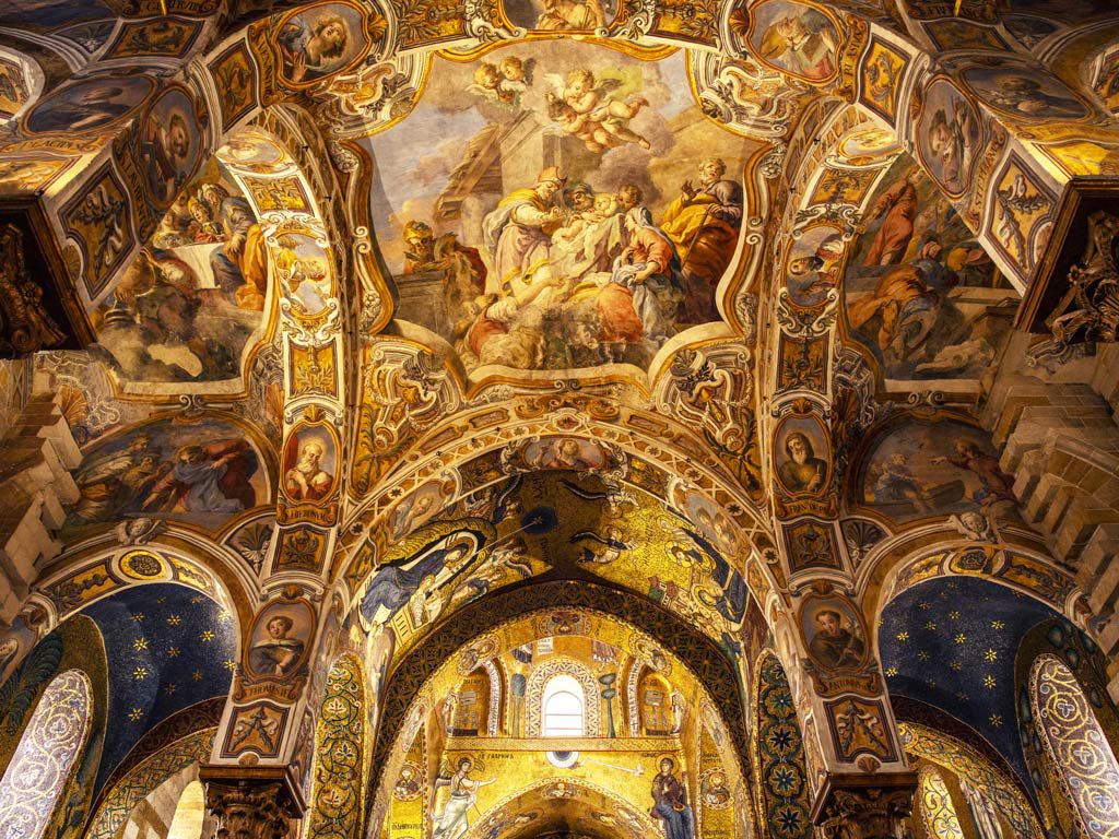 Palazzo Arone dei Baroni di Valentino Palazzo Arone dei Baroni di Valentino