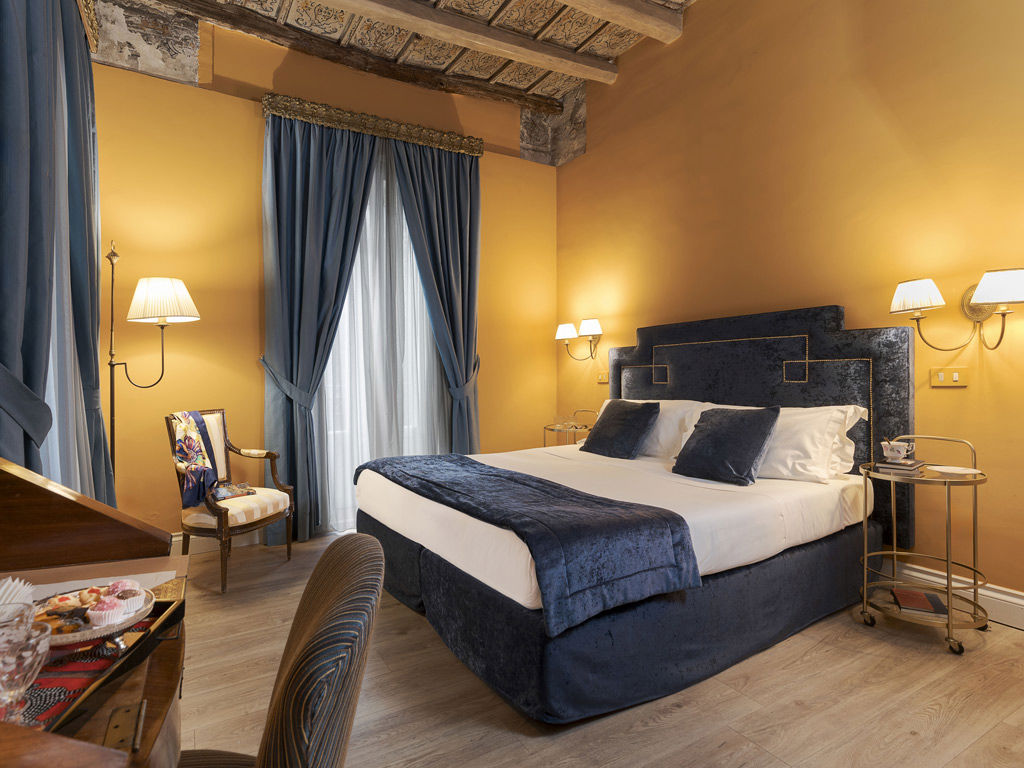 Palazzo Arone dei Baroni di Valentino Palazzo Arone dei Baroni di Valentino