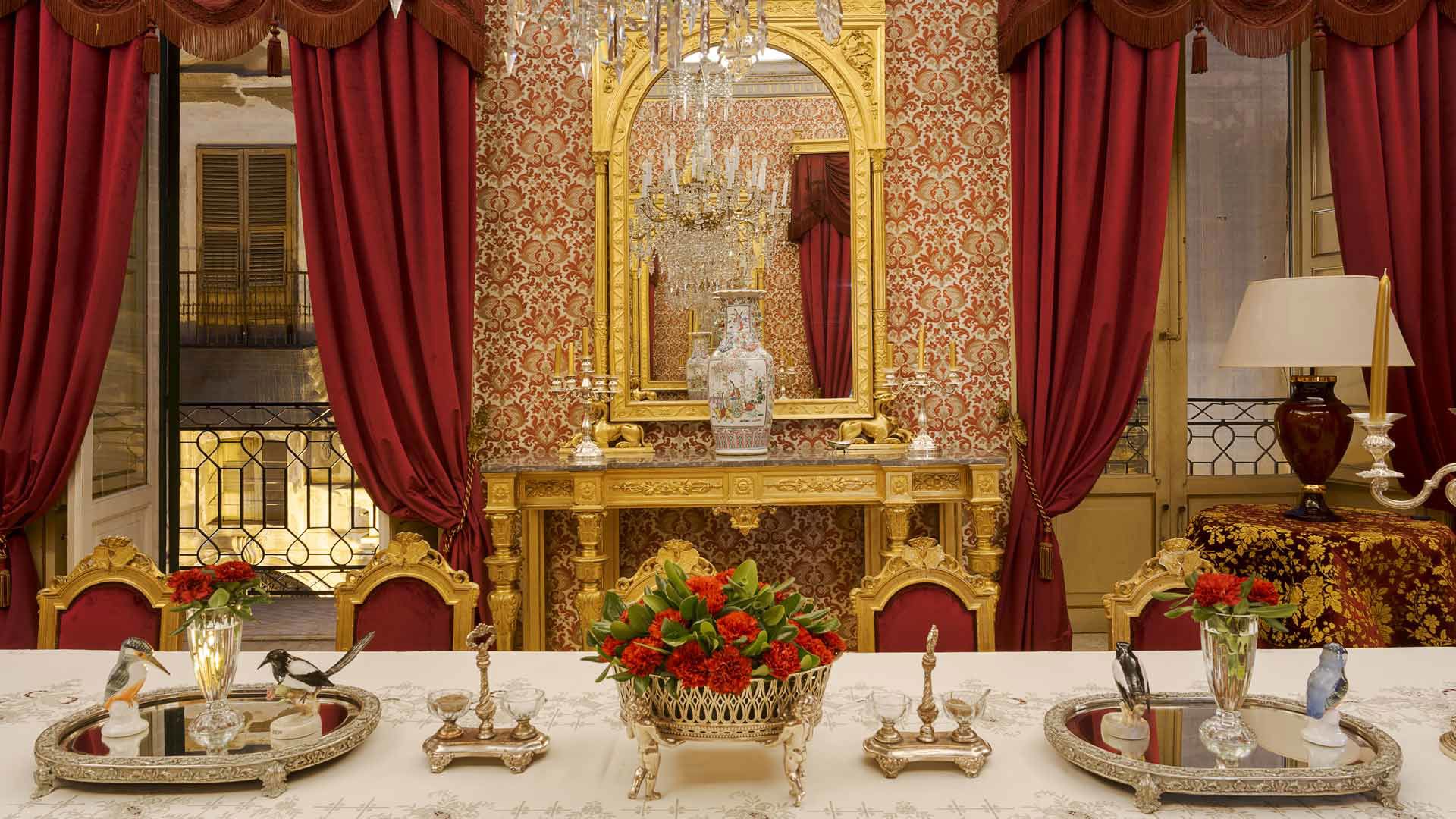 Aperitifs at the Palazzo - Timeless Atmosphere for Special Occasions Aperitifs at the Palazzo - Timeless Atmosphere for Special Occasions