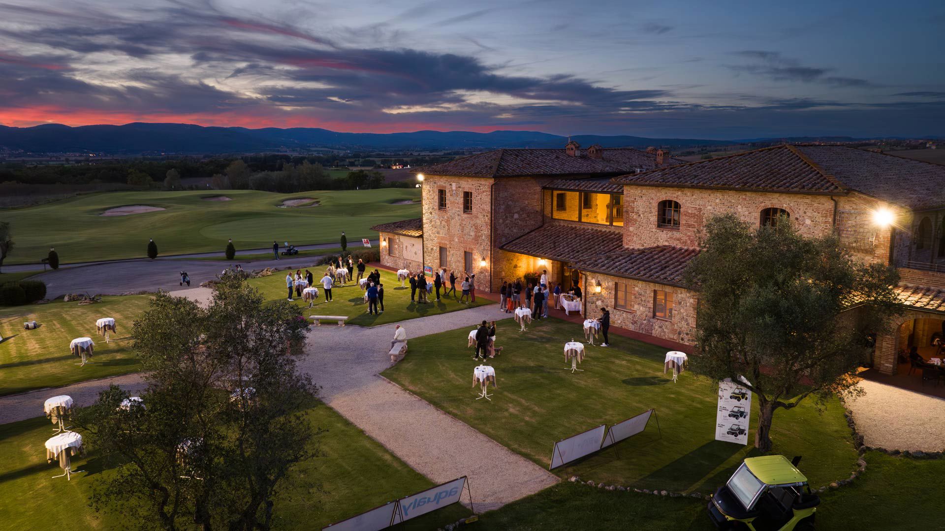 Clubhouse 12