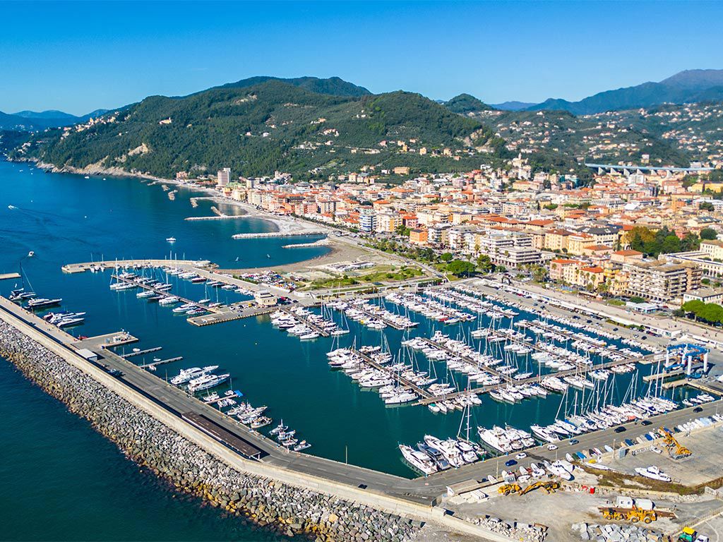 Dintorni 6 Dintorni 6