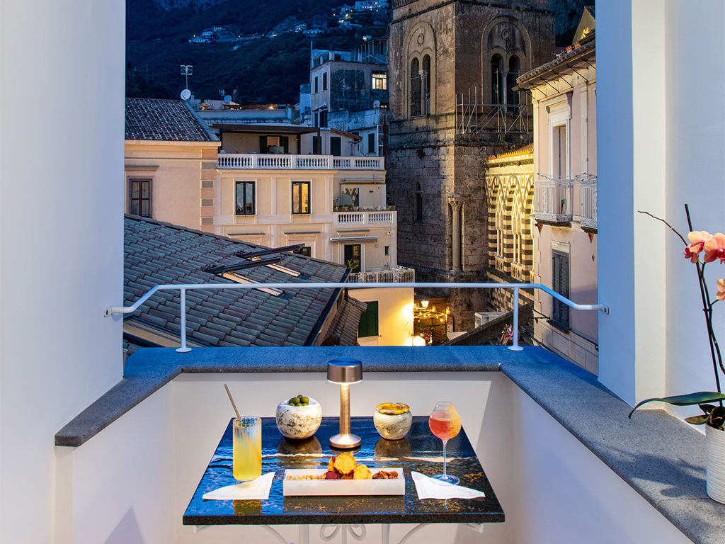 Deluxe Bell Tower View Room 8