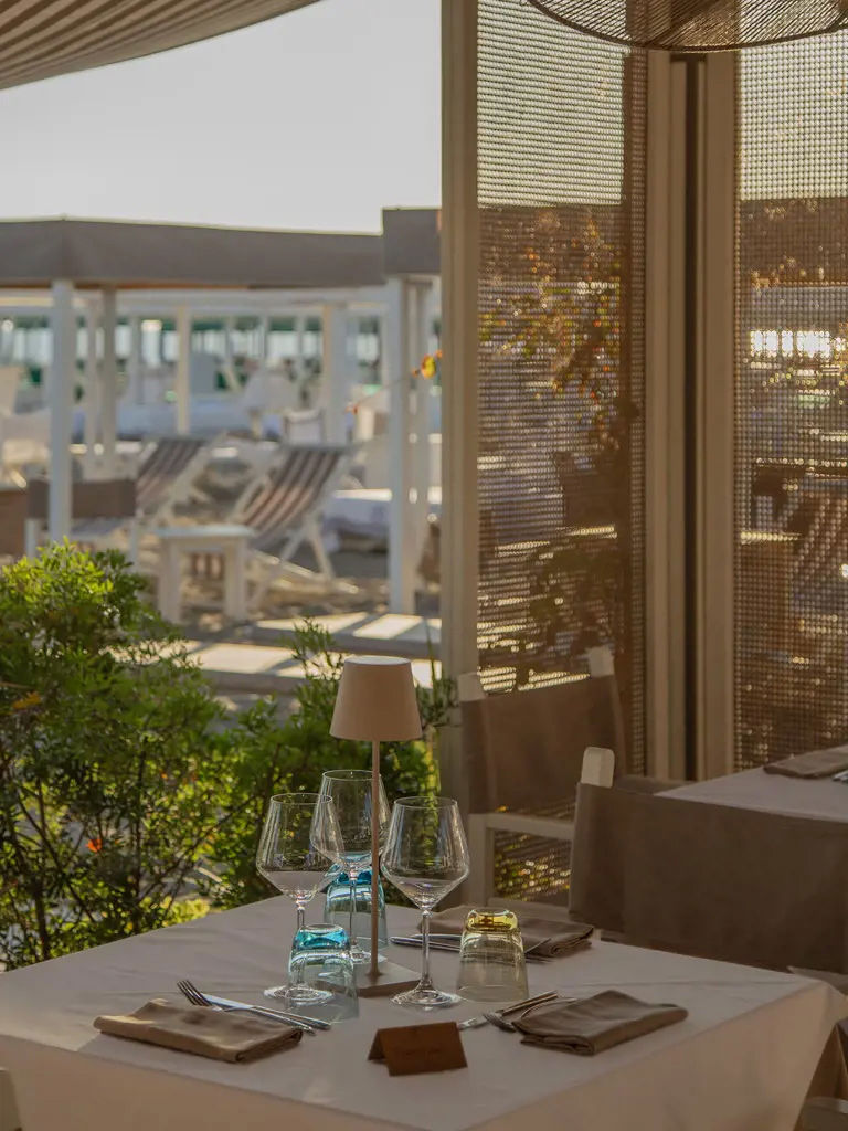 Bagno Felice Second detail of restaurant table