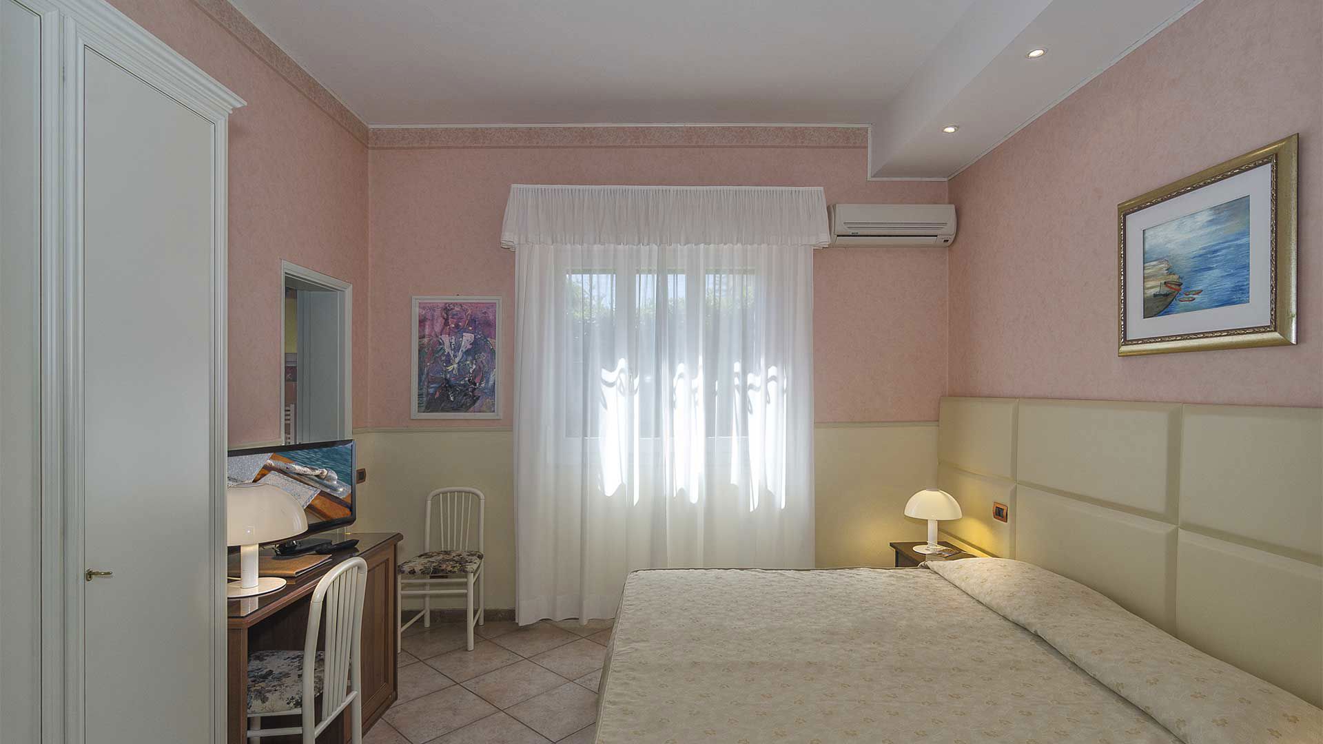 Economy-Doppelzimmer 4