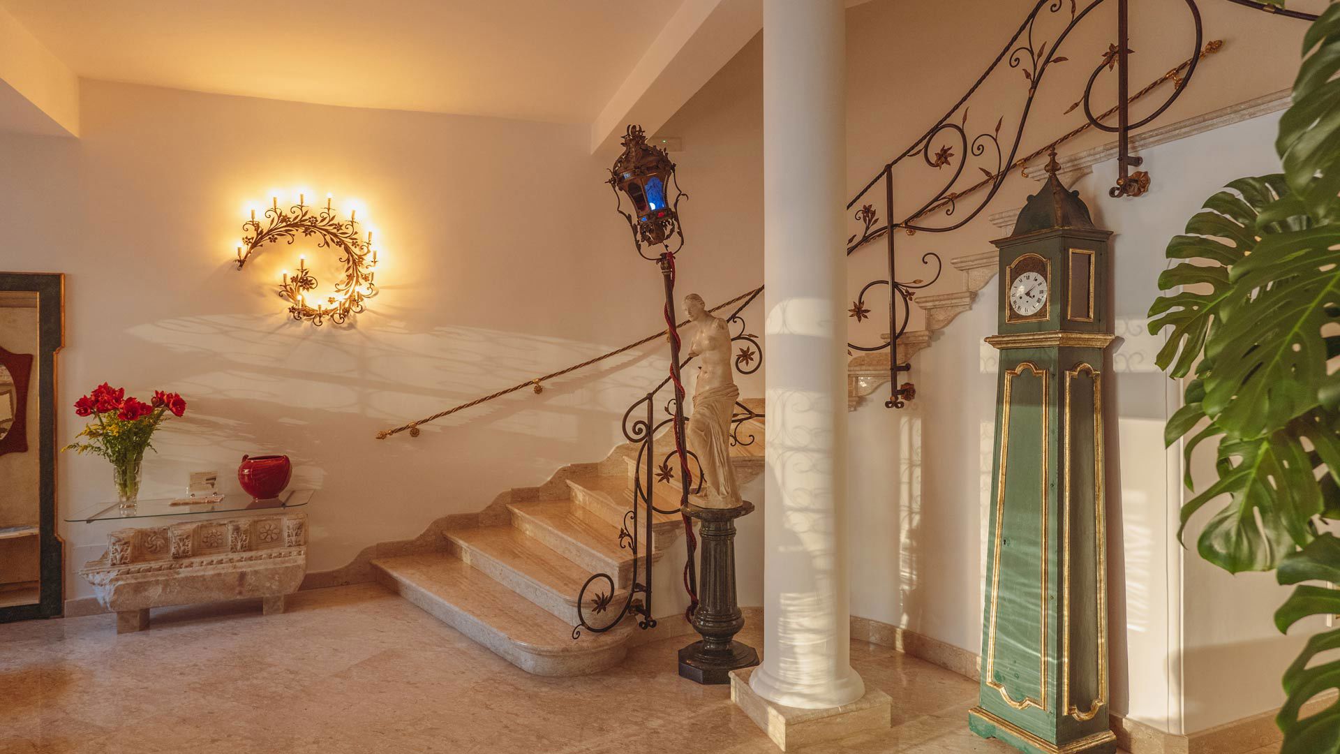 Stazione di ricarica per auto elettriche 7