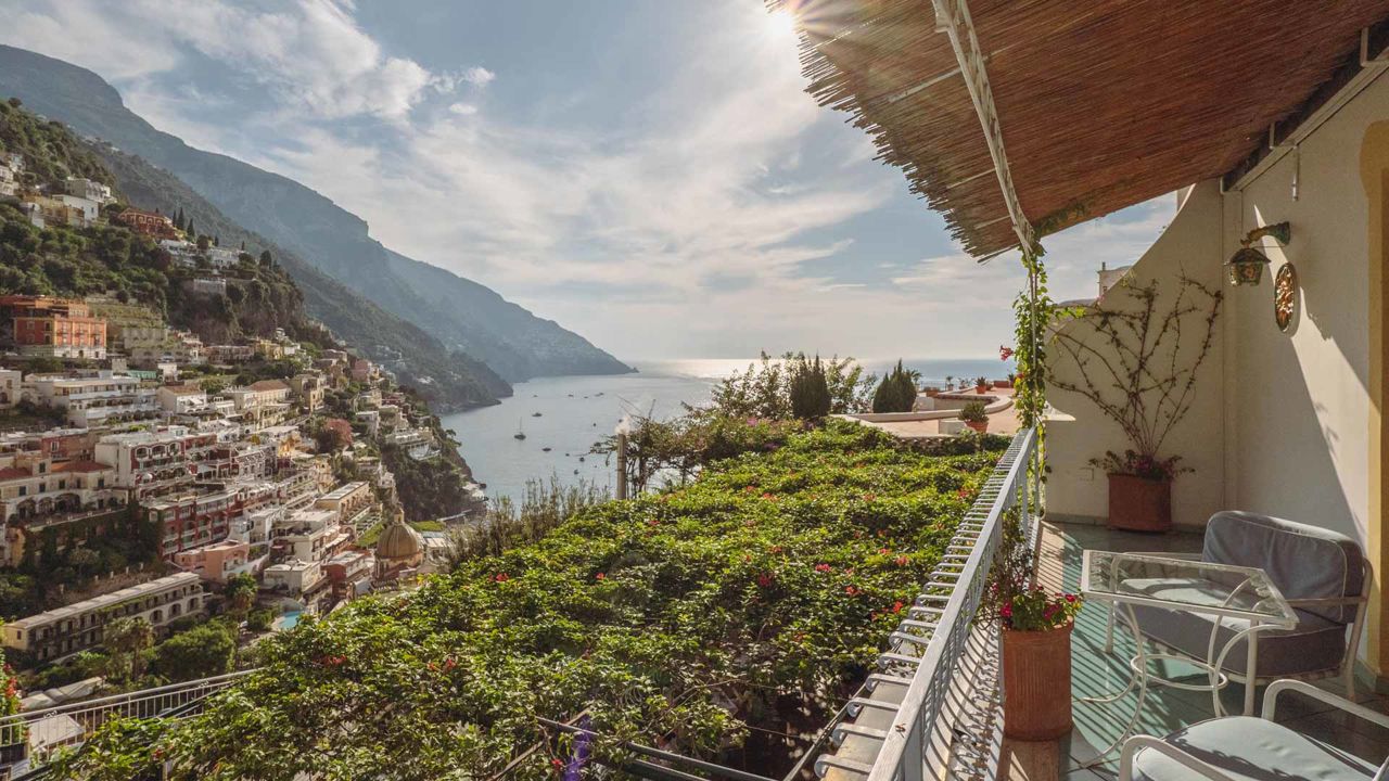 One of a kind Suites 5 One of a kind Suites 5