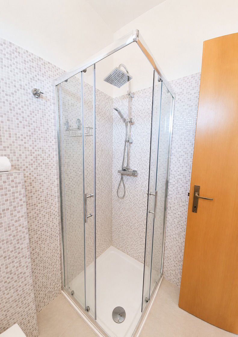 Superior One Bedroom 6