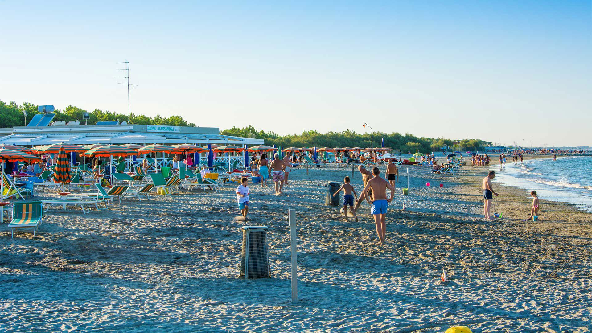 Piscina & Spiaggia 8