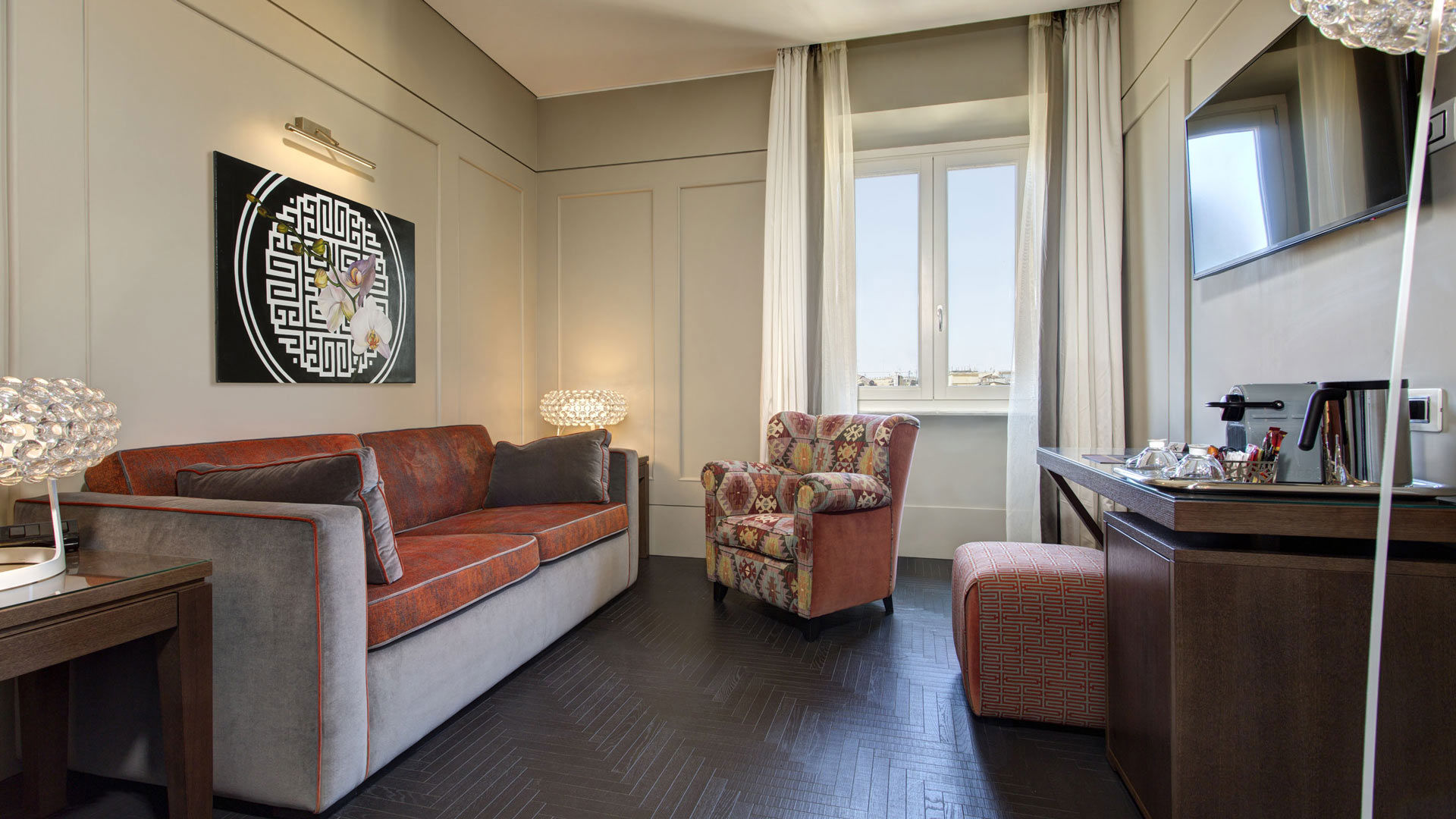 Suite 8 Suite 8