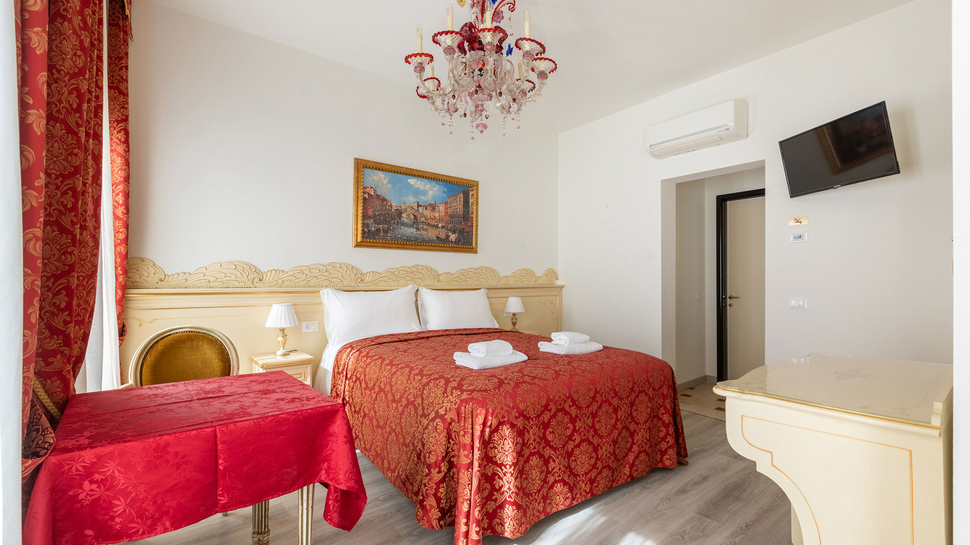 Double Room 1