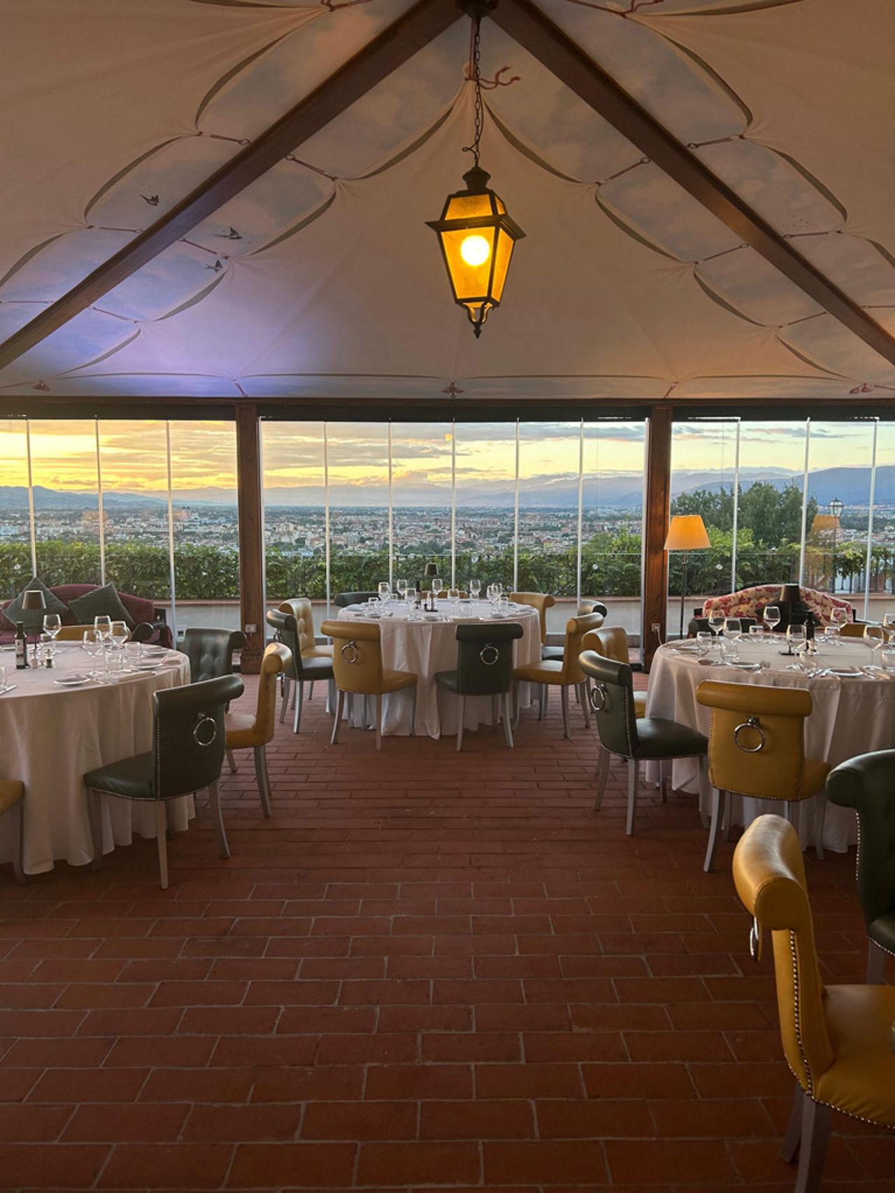 Gazebo Panoramico - Fino a 60 ospiti, in base alla disposizione