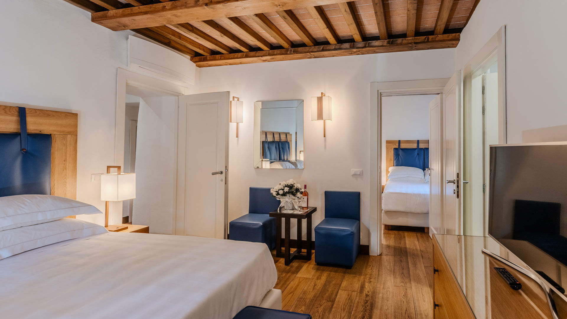 Azalea - Tre camere, una veranda sul verde e tutti i comfort per sentirsi a casa