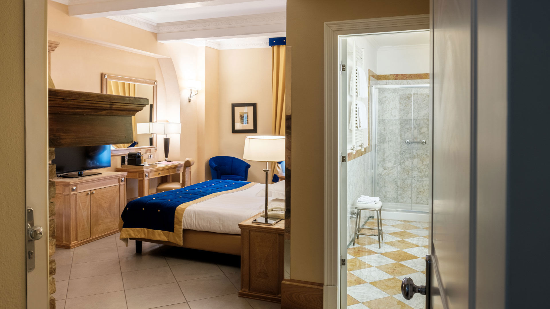 Superior - Con vista su Firenze o sul verde della tenuta, per una pausa che sa di relax