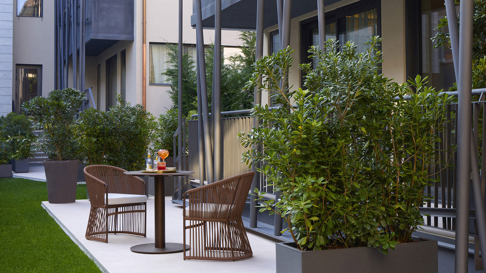 Milano Garden Suite 10 Milano Garden Suite 10