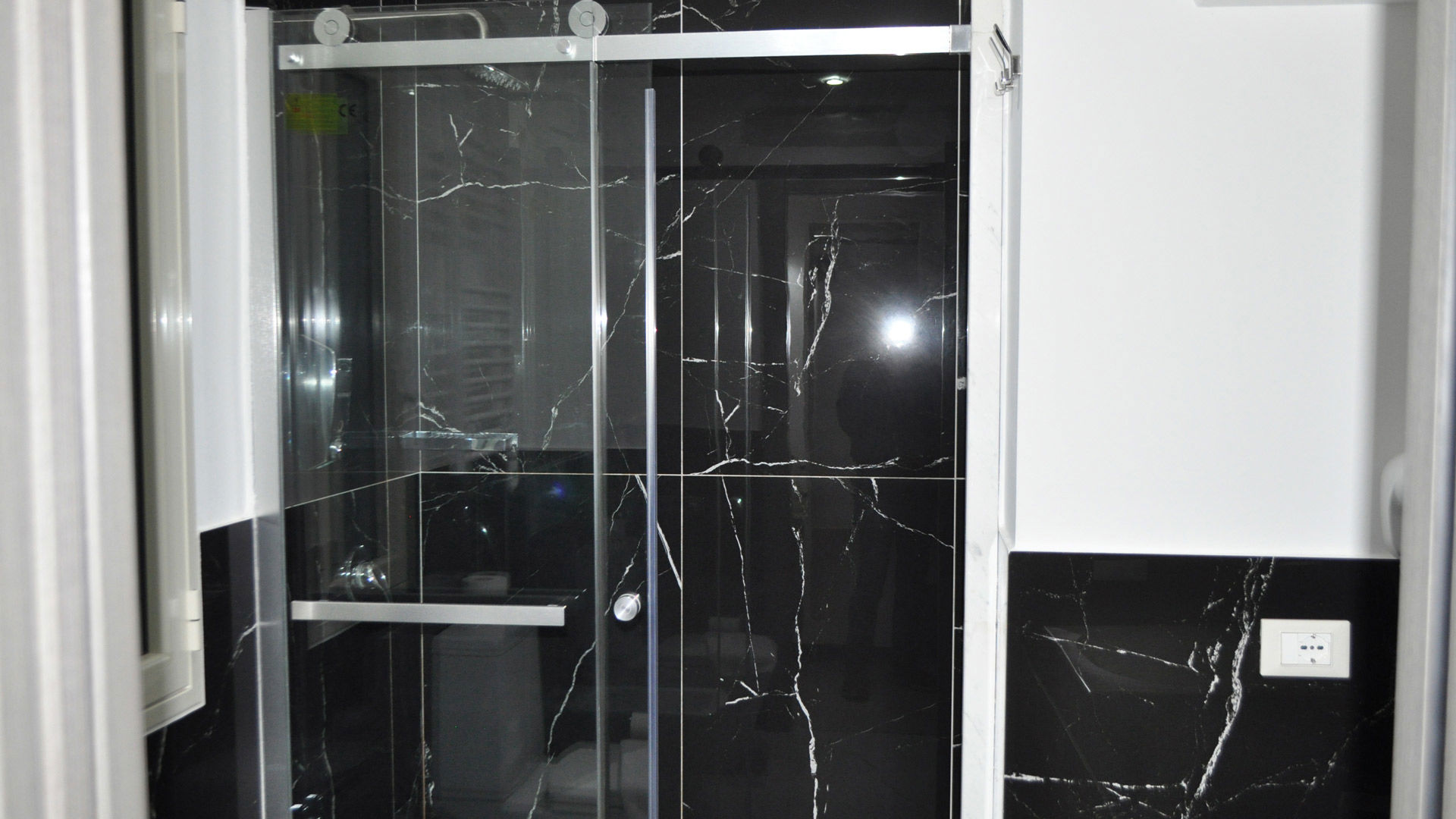 Deluxe con vasca idromassaggio 4