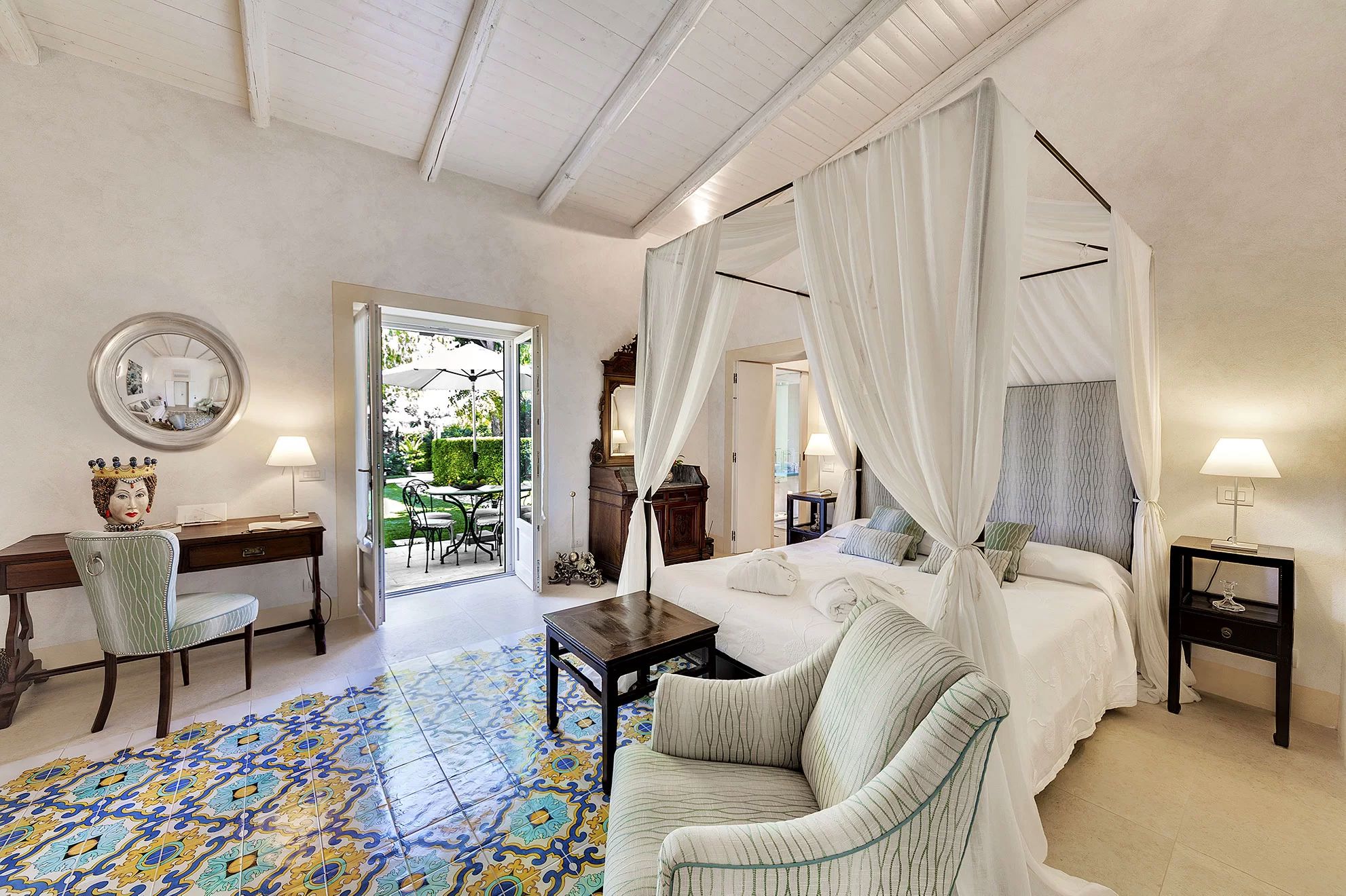 Camere - Suite in villa con giardino privato