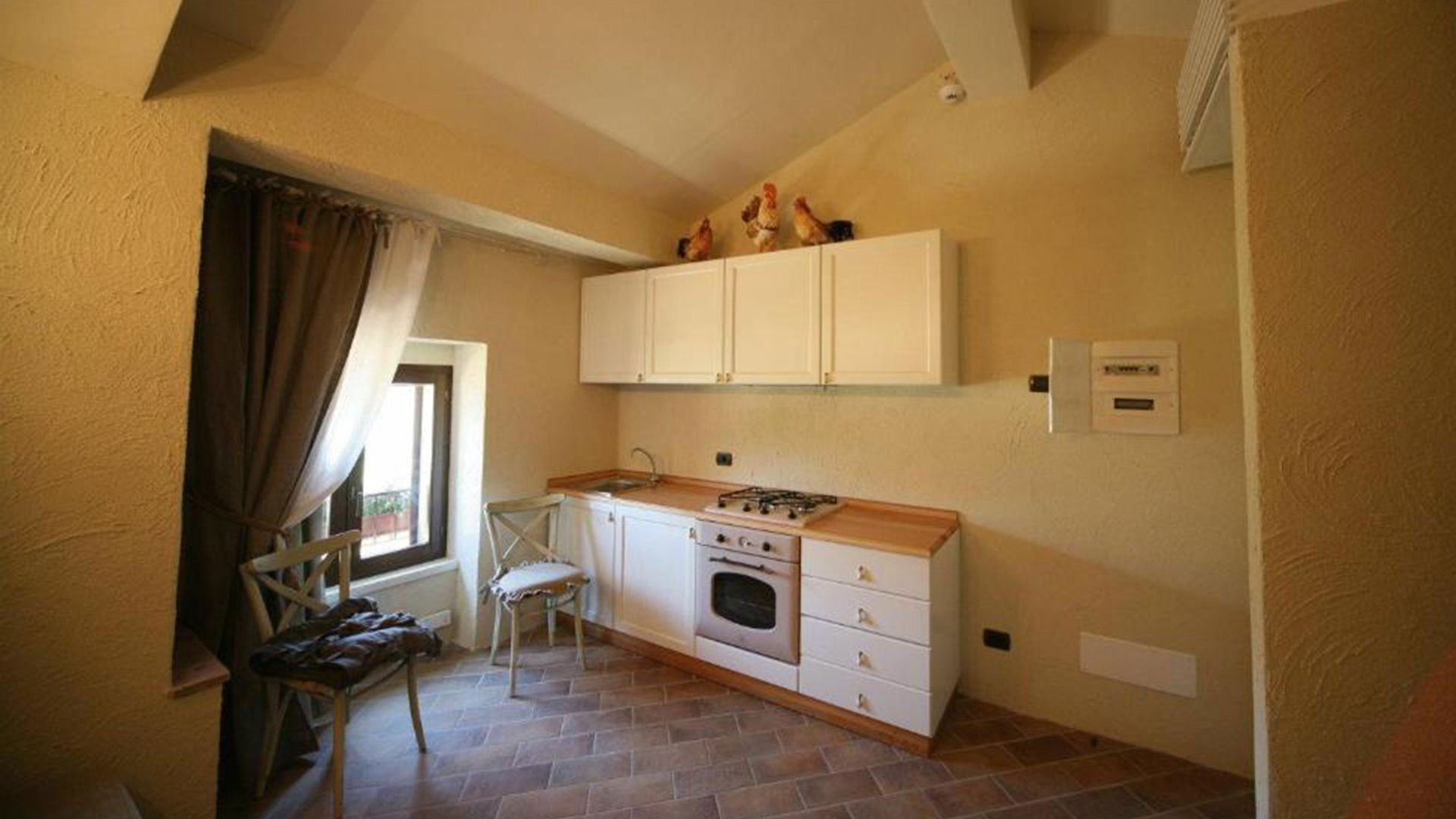Deluxe Apartment 1
