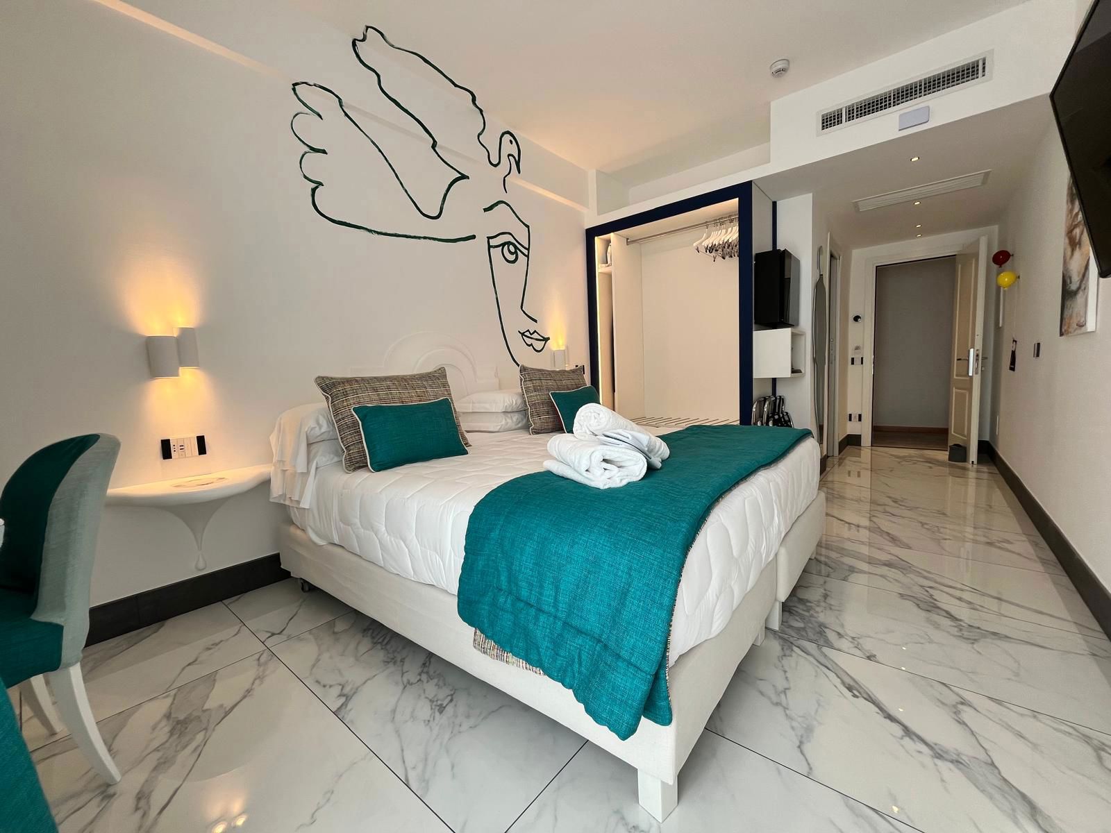 Your 4-Star Seaview Hotel on the Amalfi Coast 9