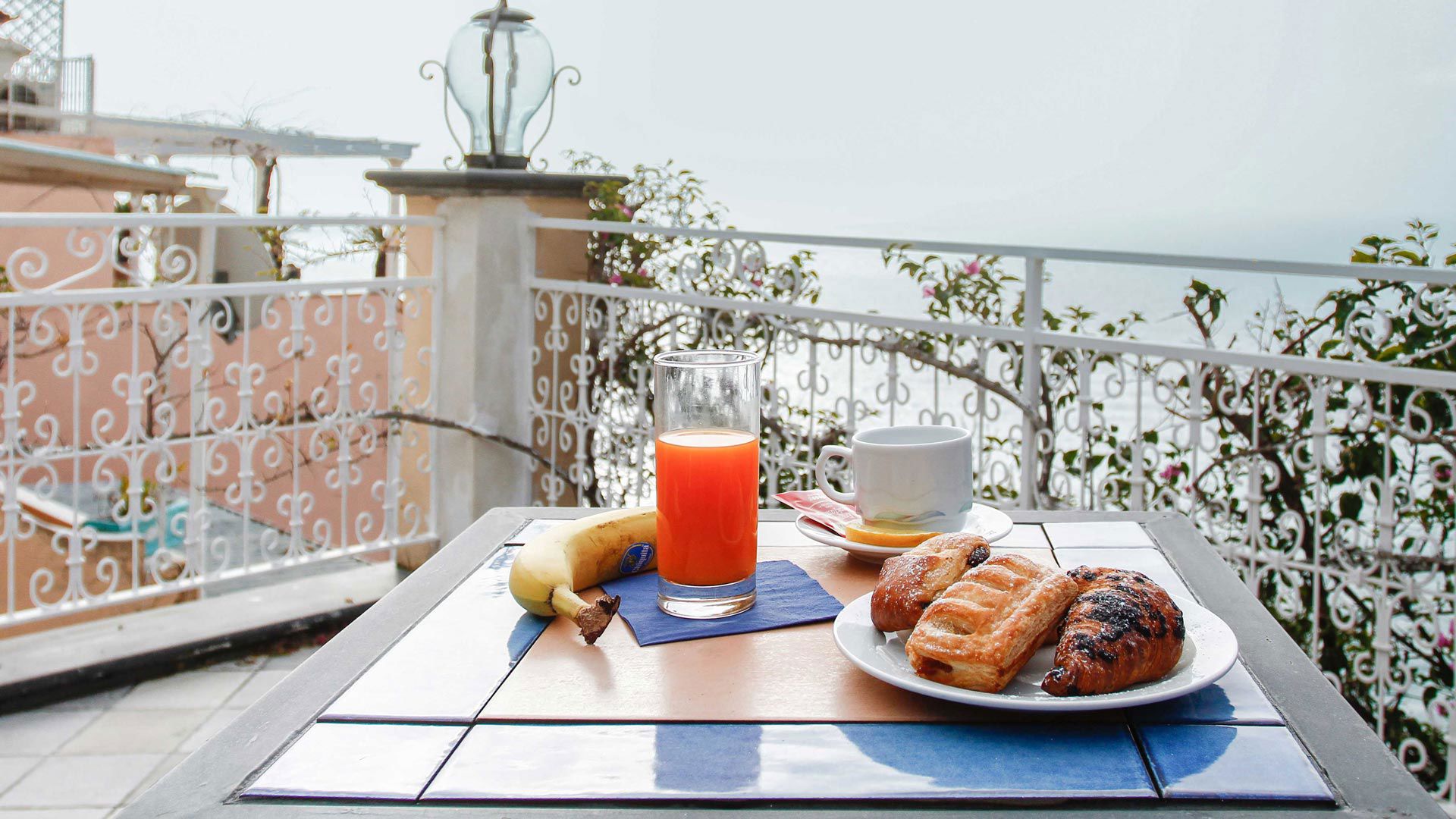Welcome to Art Hotel Pasitea in Positano 9