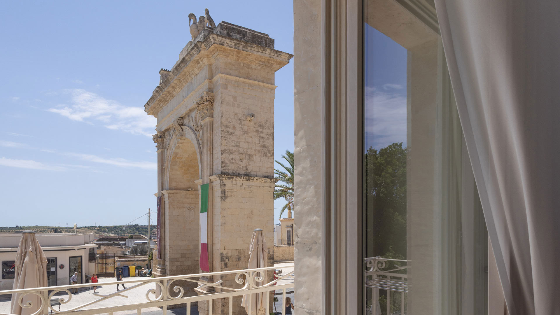 Prestige Romantic Room 2