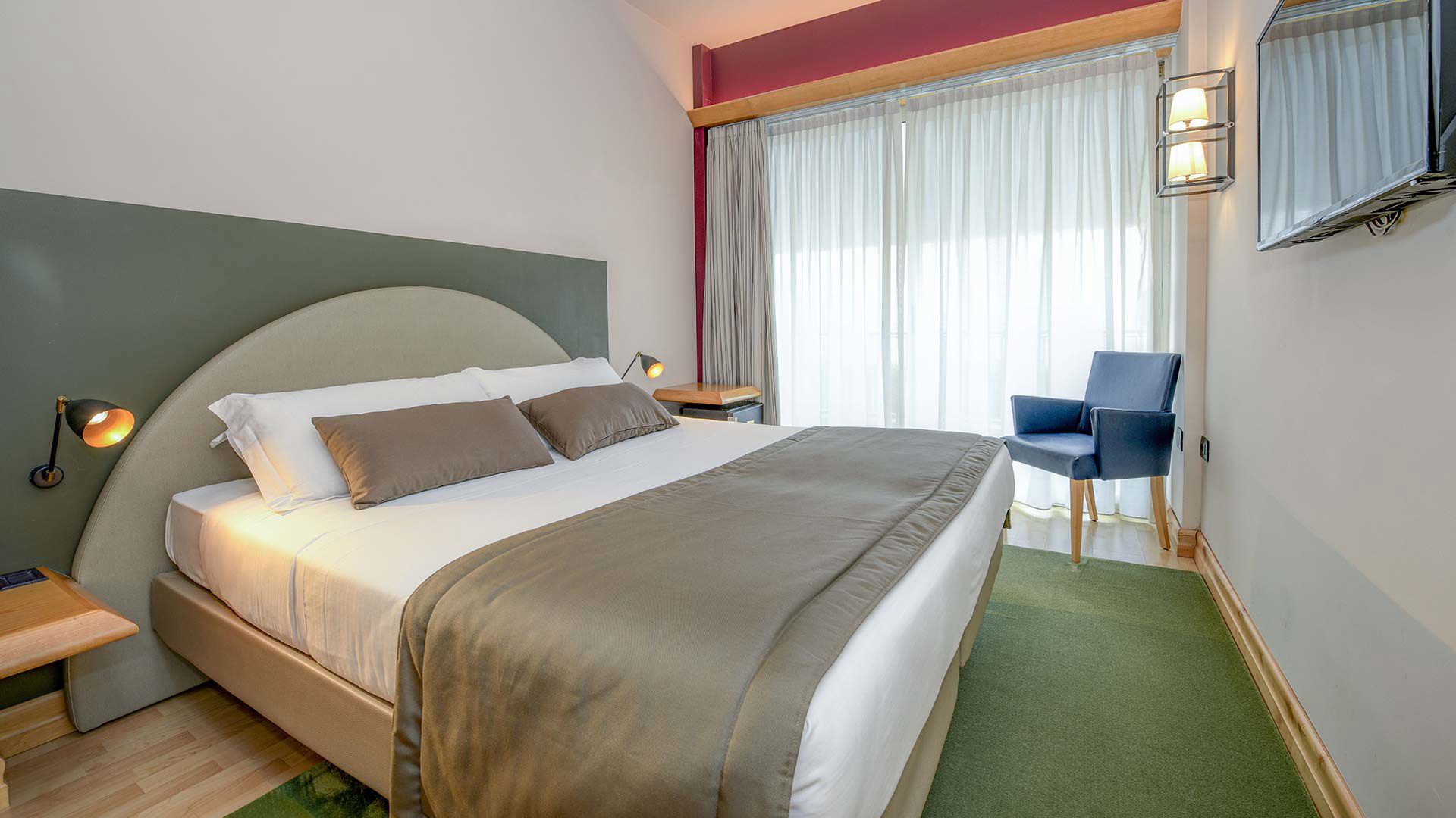 Rooms 1